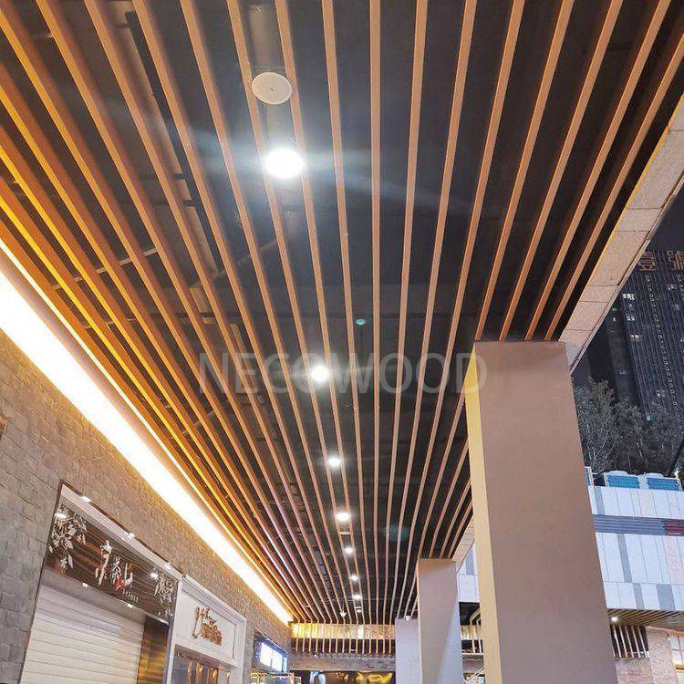 Panneaux de plafond à clipser Necowood WPC — Redéfinir les intérieurs modernes avec style et durabilité