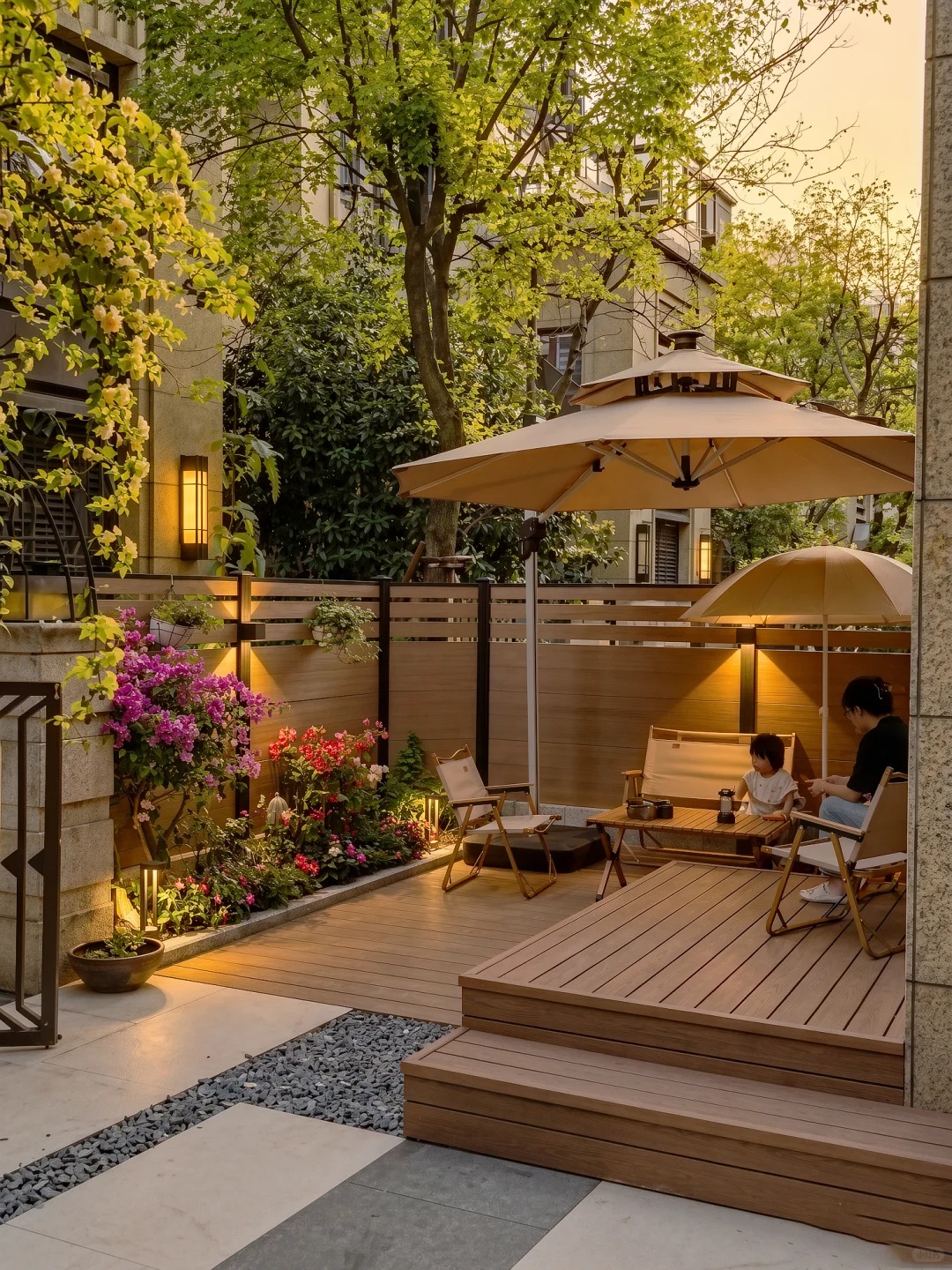 Comment la co-extrusion ASA a résolu une défaillance de la terrasse d'un complexe tropical : une étude de cas